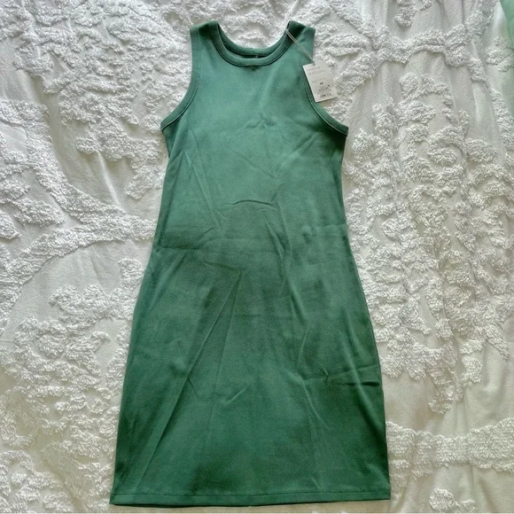 green halter dress target 2Bunnies Girls' 12M-12Y Boho Country Rustic Lace Scalloped Trim Sleeve Flower Girl Dress Deep Green 7-8 years main image 0